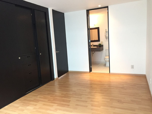 Imagen 9 de 22 de Venta Amplio Departamento En Ejercito Nacional