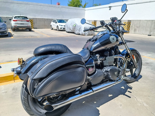 Triumph 2015 Chopper