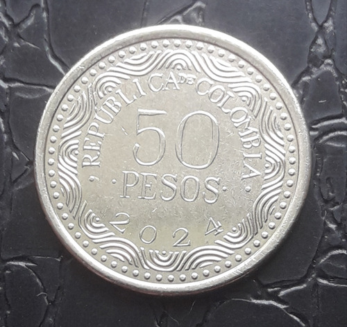 Moedas Fauna Da Colômbia 50 E 200 Pesos Fc. (Usado)