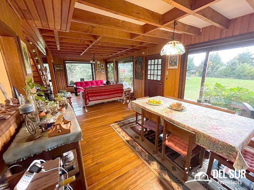 Casa Estilo Sureño En Loteo Consolidado