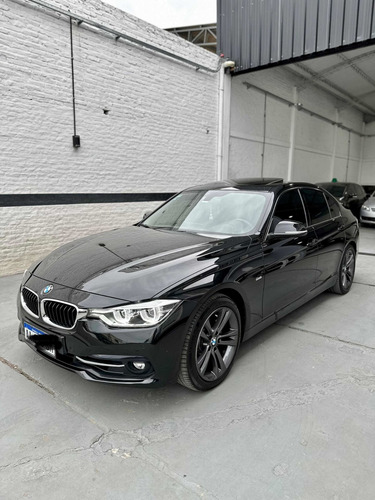 Imagen 6 de 25 de Bmw Serie 3 2016 3.0 330i Sedan Sport Line 252cv