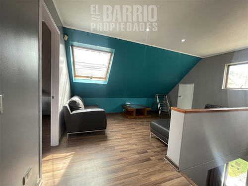 Casa En Venta De 3 Dorm. En Chicureo