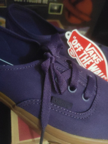 Tênis Vans Authentic