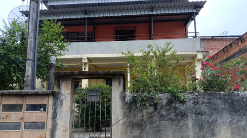 Vende-se Terreno Com 4 Imóveis