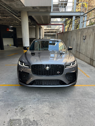 Jaguar F-pace Svr