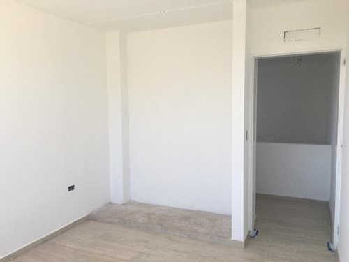 Venta Duplex 3 Dormitorios En Centenario