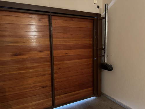 Vendo Casa 2 Dorm. Zona Sur. B. Iponá, Cordoba. Apta Crédito