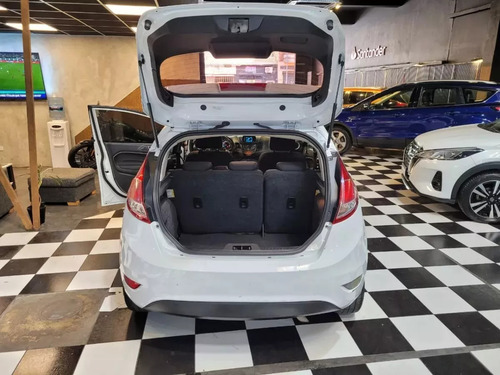 Ford Fiesta Kinetic 1.6 Se Plus 120cv