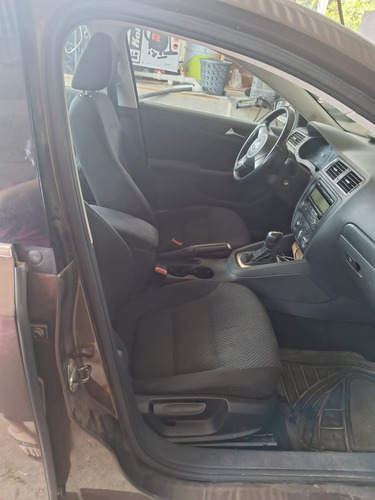 Volkswagen Jetta 2.0 Tdi Dsg At