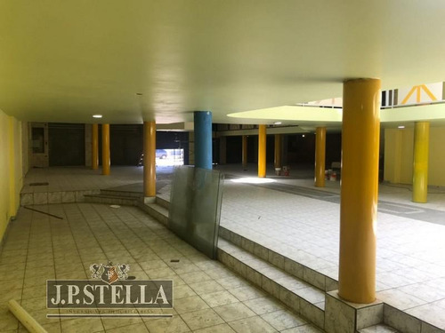 Imagen 9 de 29 de Local Comercial 1800 M² En 3 Plantas - Ideal Centro Comercial - Gonzalez Catan
