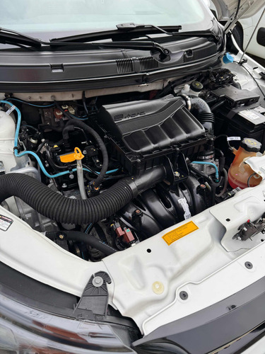 Fiat Cronos 1.8 Precision 16v Flex Aut. 4p