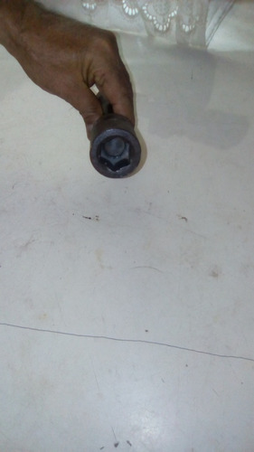 Imagen 5 de 7 de Llave De Artillería Para Tuercas De Caucho 19 X 22