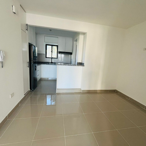 Apartamento De Alquiler Con Electrodomesticos Y Piscina Santiago