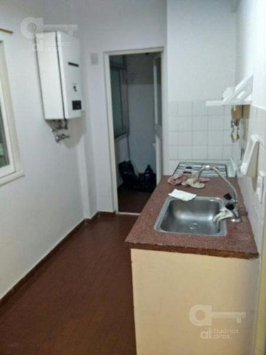 Departamento 2 Ambientes Con Balcón - Mataderos