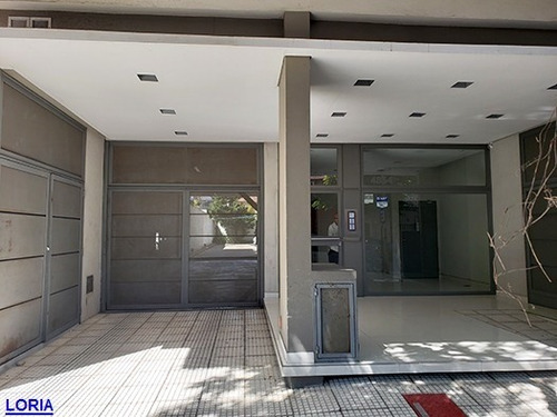 Imagen 2 de 8 de Cochera En Venta - Descubierta - Oportunidad.-