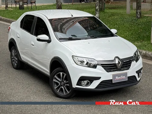 Renault Logan 1.6 Privilege / Intens