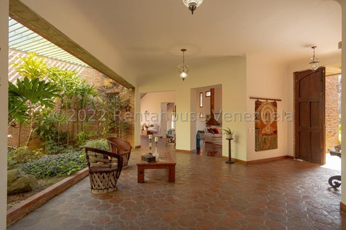 Casa En Alquiler En Cerro Verde Mls #24-5803