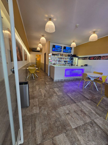 Venta Fondo De Comercio De Restaurante En Alto Prado, Listo Para Operar Con Permiso De Licores (a.v)