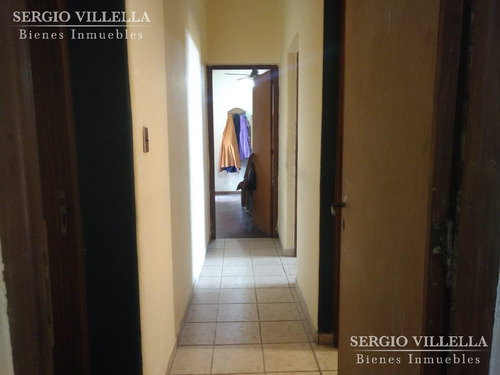 Imagen 14 de 20 de Departamento De Pasillo De Dos Dormitorios En Venta En Rosario.