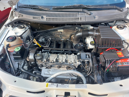 Volkswagen Saveiro 1.6 Starline Ac Mt