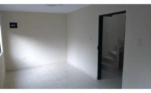 Venta De Casa Trifamiliar En Las Acacias, Jamundi 4567.