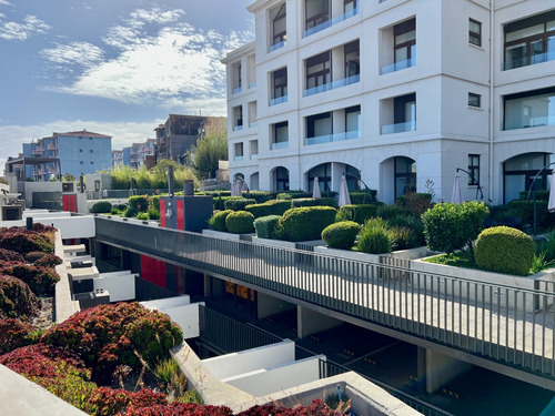 Moderno Departamento En Venta 3d+2b+2est+2bod, Mirador Barón
