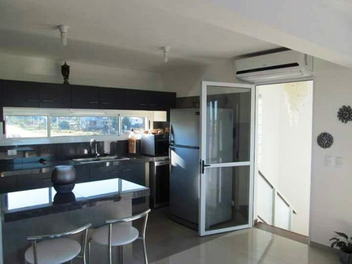 Casa En Alquiler De 3 Dormitorios En Balneario Buenos Aires