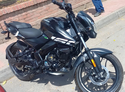 Bajaj Pulsar 160 Ns Fi  2023  Menos De  50 Km