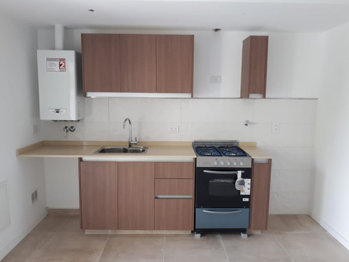 Imagen 10 de 30 de Departamento Dos Ambientes Quilmes