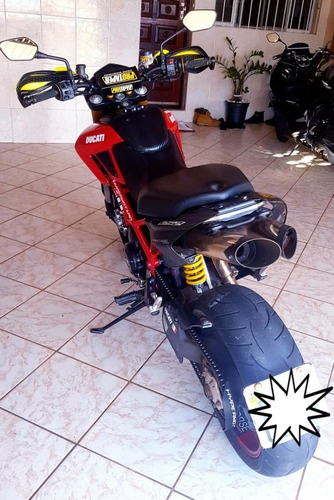 Ducati Hypermotard 1100s