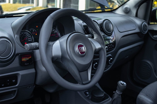 Fiat Palio Attractive 1.4 2015 - Permuto/financio Motorland