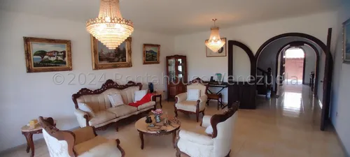 Casa En Venta En Macaracuay