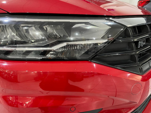 Volkswagen Jetta R-LINE 250 TSI 1.4 FLEX 16V AUT.