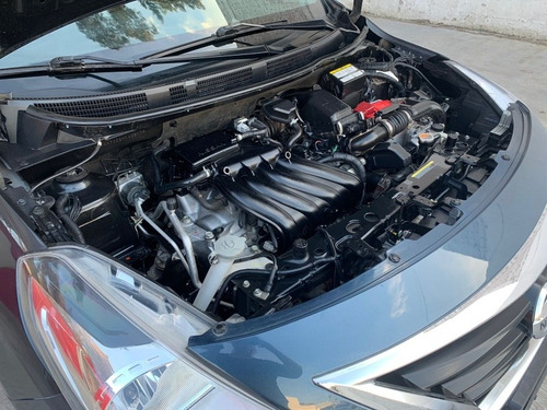 Imagen 12 de 15 de Nissan Versa 2017 1.6 Exclusive Navi At