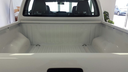 Volkswagen Amarok 2.0 Tdi 140cv Cd Trendline 4x2 #50