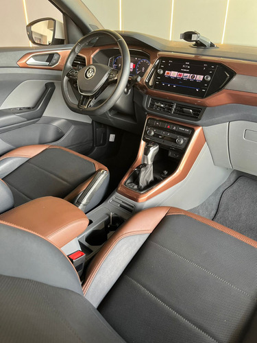 Volkswagen T-Cross 1.0 200 TSI TOTAL FLEX COMFORTLINE AUTOMÁTICO