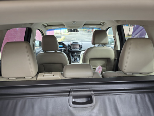 Ford Escape 2.5 Se Plus Piel At