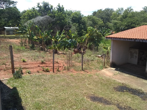 Casa Com 3 Dormitórios 1 Banheiro Lavanderia