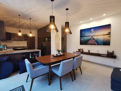 Casa En Privada En Playa Del Carmen