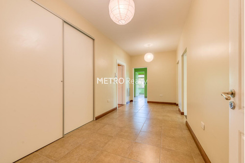 Casa En Venta 8 Ambientes En Barrio Privado Loma Escondida, Open Door