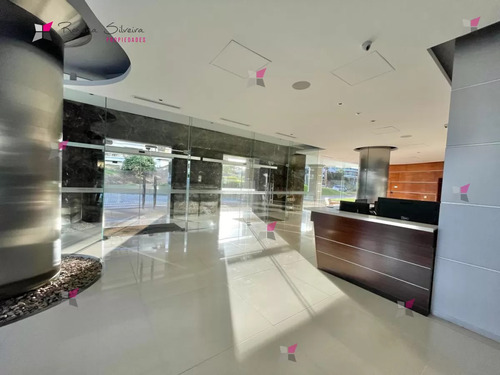 Venta De Apartamento De 3 Dormitorios En Icon Brava Punta Del Este