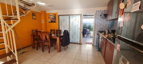 Casa 2 Pisos 2 Dormitorios 2 Baños. Bogatell Sur Puente Alto