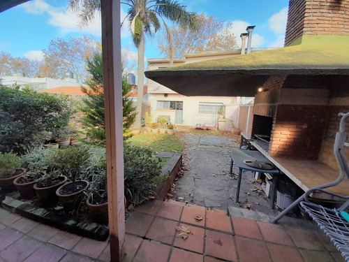 Imagen 3 de 19 de 1139/2 Venta Casa 3 Plantas 4 Dorm 3baños Punta Gorda - Prospero