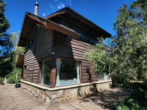 Re/max Vende Casa En El Centro De Meliquina