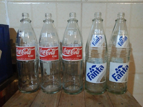 Garrafa De Vidro Coca Cola E Fanta 1,25 Ml Anos 80