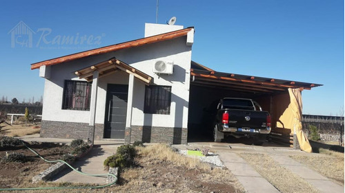 Imagen 6 de 30 de Cabañas En Mendoza - Salto De Las Rosas