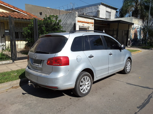 Volkswagen Suran 1.6 Comfortline 101cv 11a 2011