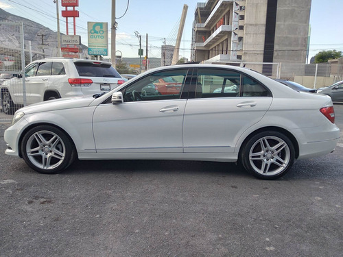 Imagen 6 de 15 de Mercedes Benz Clase C 2013 1.8 C 200 Sport At