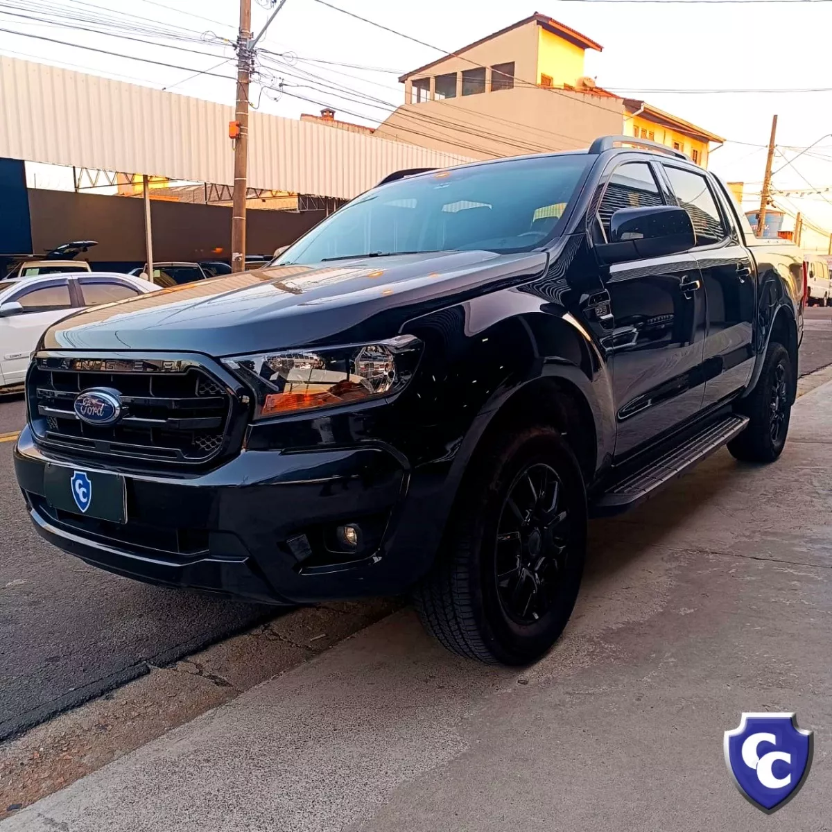 Ford Ranger 2.2 Black Cab. Dupla 4x2 Aut. 4p