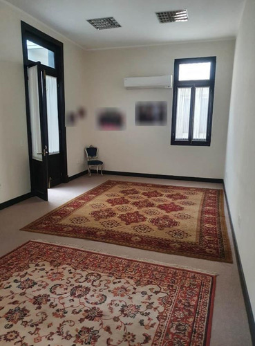 Imagen 26 de 26 de Sarandi Entre Juncal Y B Mitre, Gran Oficina De 300m2 Totalmente Reciclada!!